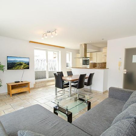 Penthouse In The Heart Of Zell Am See Exterior photo